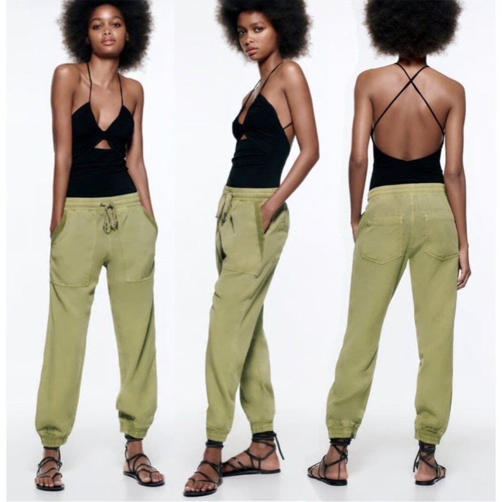 Jogger pants from Zara